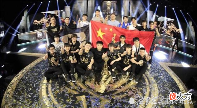 【游戏迷】LPL春季赛开赛在即,官方引争议,S8真是“电竞元年”?标语用词不谨慎