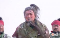 【历史故事】刘备距离关羽20里，为何不出兵救他？诸葛亮说出原因令赵云心寒