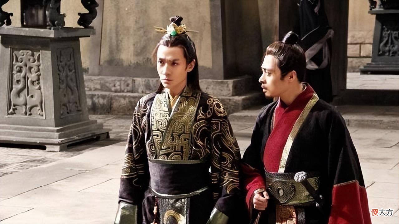 【历史故事】将军分肉忘了车夫,次日车夫直接驾车将他拉去敌营,从此多一成语