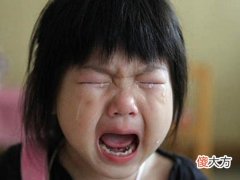 “他们不和我玩”，成长都会经历“被拒绝”，家长如何处理是关键