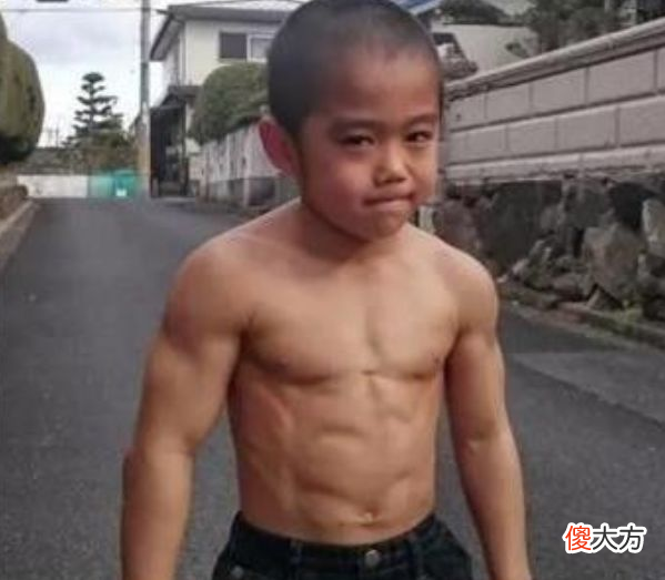 当年立志要超越李小龙的日本男孩,如今多年过去了,他怎么样了?