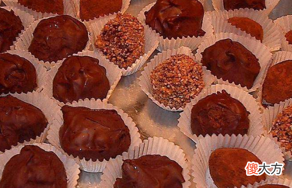 3月28日生日巧克力-脆方砖（Square Dark Chocolate Palet with