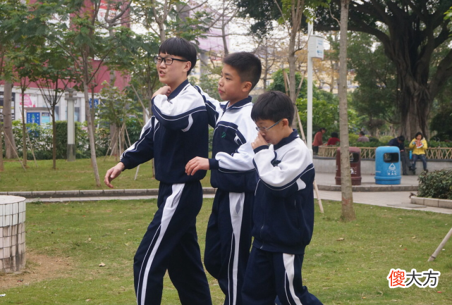 消化科：孩子肚子饿也别吃这3种饭！当心孩子消化不良，成“矮冬瓜”
