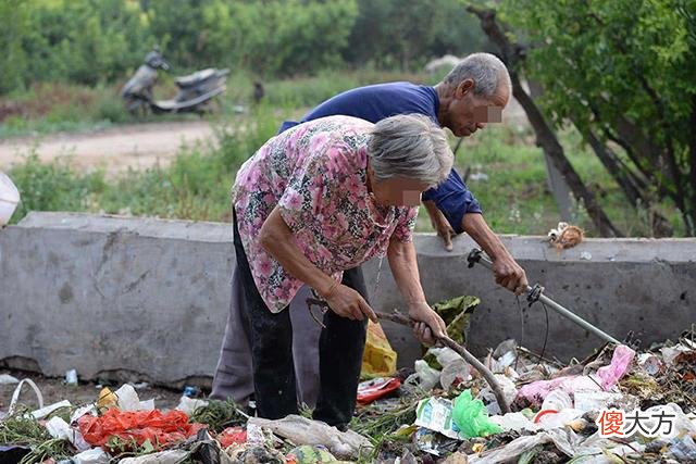 孩子长大后孝不孝顺，在他小时候就有苗头，这两个特征很明显！