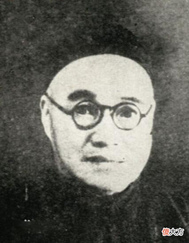 【历史故事】父子同样爱美人，徐志摩多情风流，徐积锴享年百岁，却只爱一人