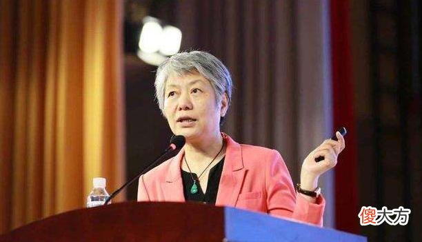 宝宝睡觉时有这3种“怪癖”，是大脑发育好的表现，家长别不在意