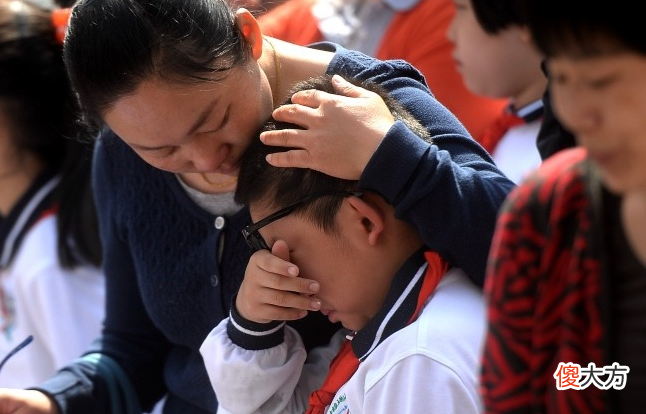 小学同学录满是“恶毒留言”小孩子的恶意，正因为单纯所以更可怕