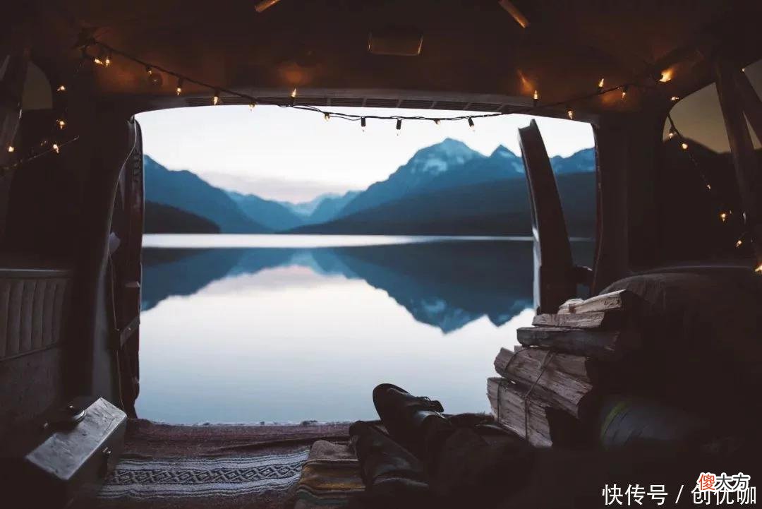 【星座控】下半年，好运加持，否极泰来，3大生肖有望绝处逢生，大吉大利
