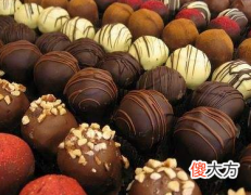 10月11日生日巧克力-酒心咖啡（Milk Cream with Alcohol Giandu