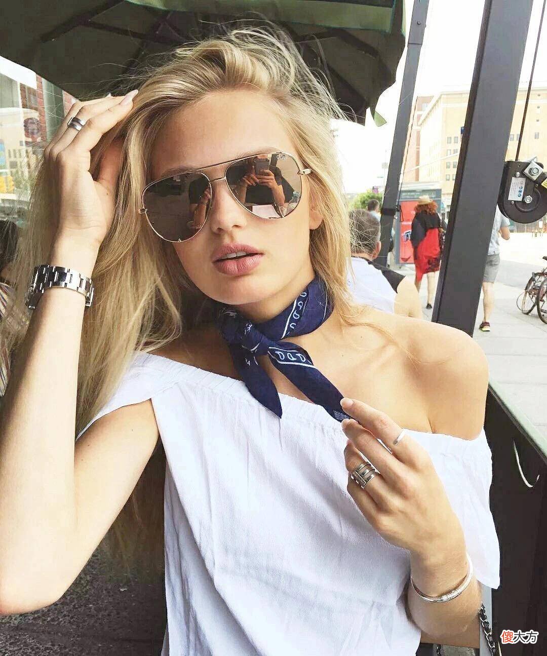 【就爱时尚】夏日露肤穿什么好看？这些穿搭小技巧你要知道