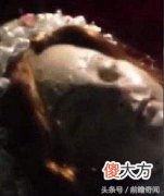 游客拍摄300年肉身圣像时，圣像突然睁眼 时间长达3秒