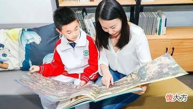 以全区最好成绩考取北大的孩子，从一年级开始，妈妈做这2件事