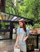 【时尚一点】雪纺上衣的高领和方领有什么区别