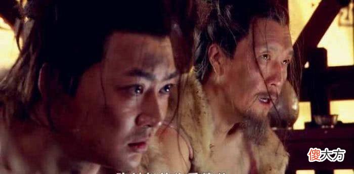 【历史故事】岳飞死后，赵构对着灵位说了8个字，专家：我们冤枉赵构一千年