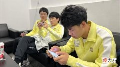【游戏世界】电竞：XYG让一追四DYG，九月为韩信正名，张大仙发新歌庆祝