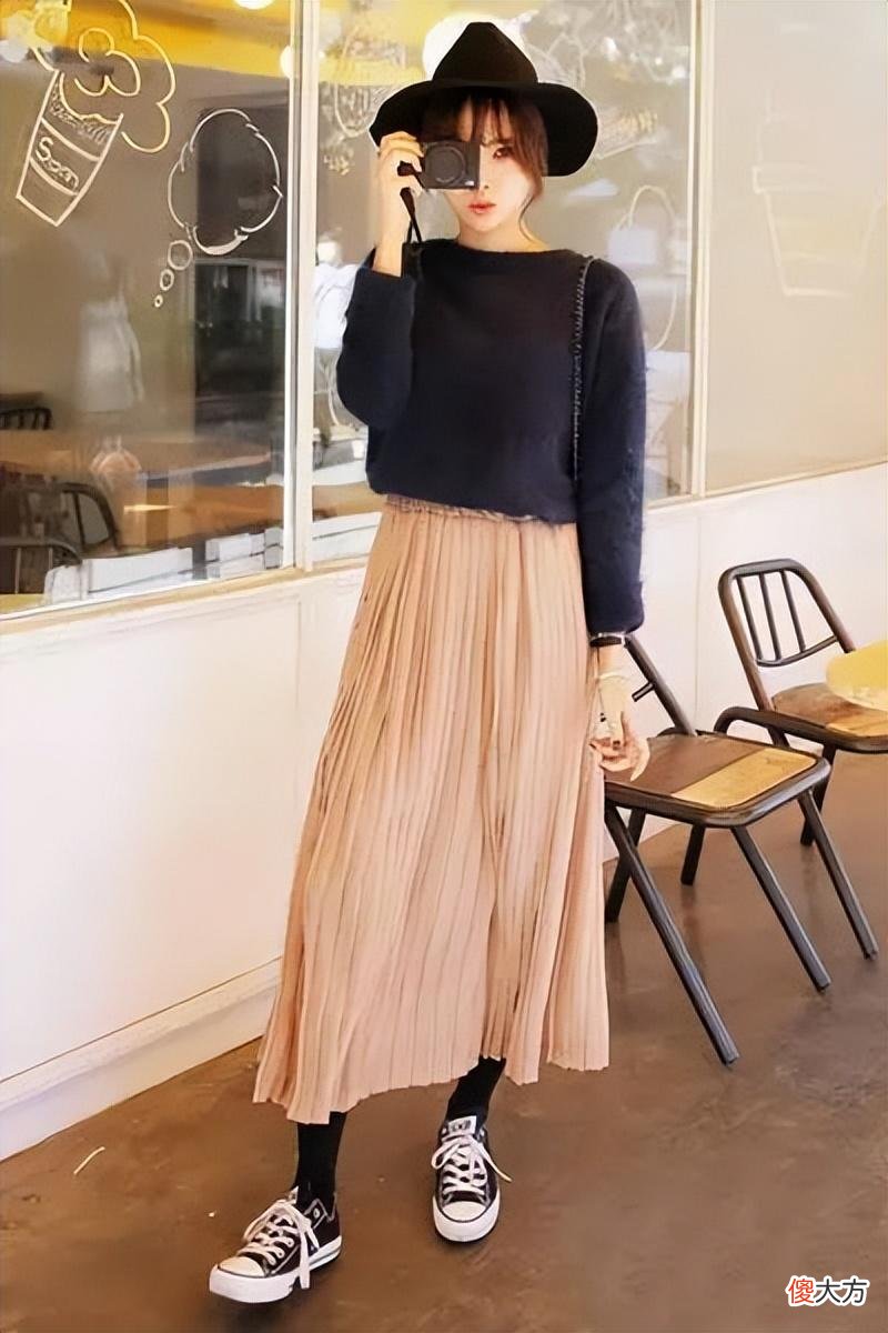 【时尚一点】35岁女人初秋穿搭模板,5套半身裙搭配上身,减龄有气质还不俗气