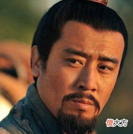【爱历史】刘备用半辈子失败证明：人身上只要有这三种特征，迟早会飞黄腾