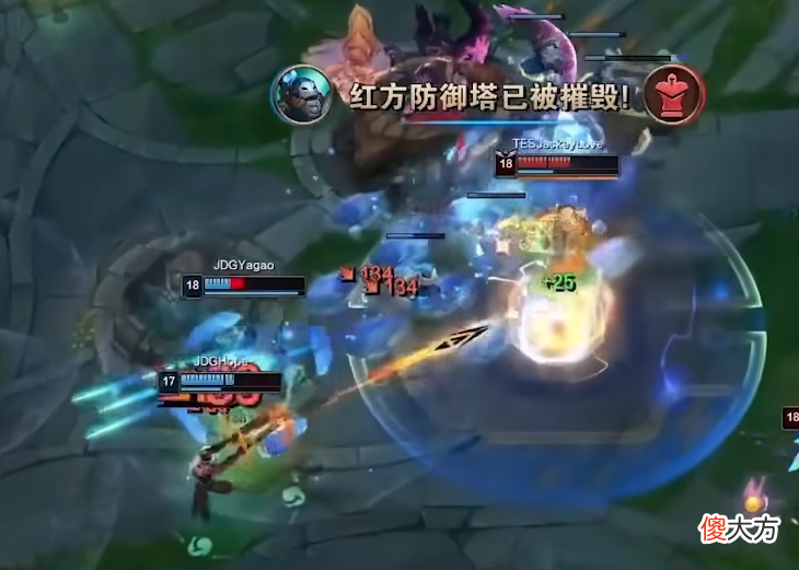 【游戏迷】LOL:mlxg看完比赛后盛赞阿水,18年靠队友,今年才是巅峰!