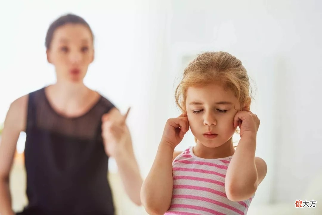 3岁是给孩子立规矩的“关键期”，父母巧用这4招，孩子以后好管教
