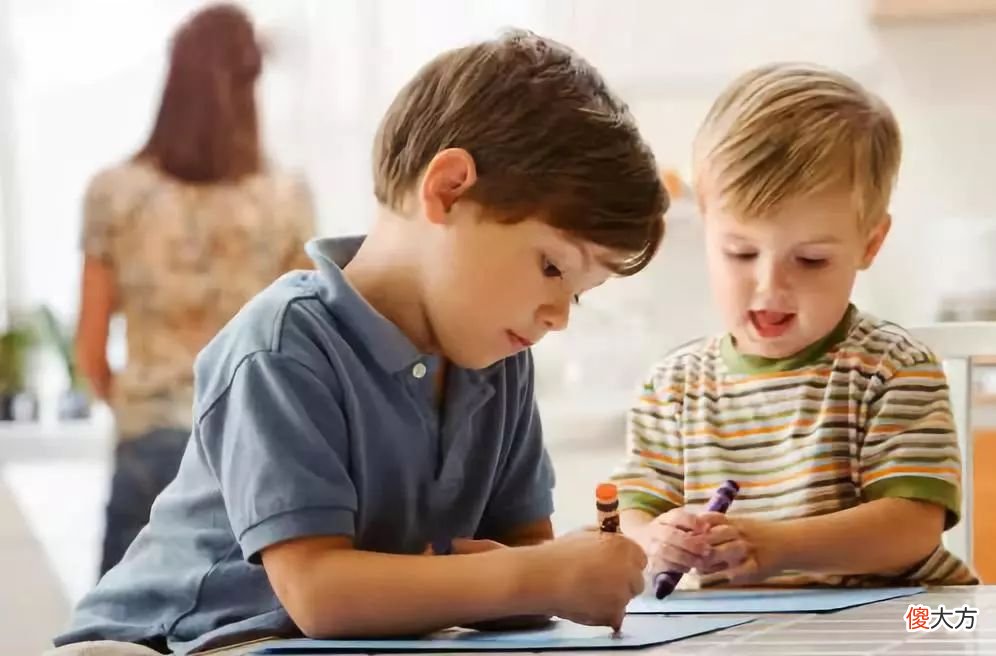 3岁是给孩子立规矩的“关键期”，父母巧用这4招，孩子以后好管教