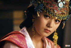 【历史故事】从皇太后到女将军，她亲率百万大军征战沙场，为何落得众叛亲离？