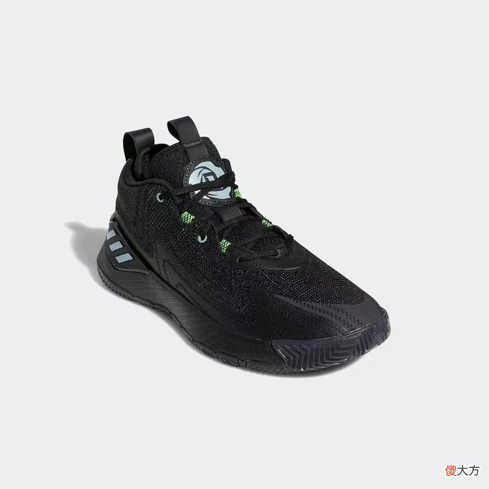【时尚一点】Adidas D Rose Son of Chi二代“黑武士”配色曝光！配色拯救颜值