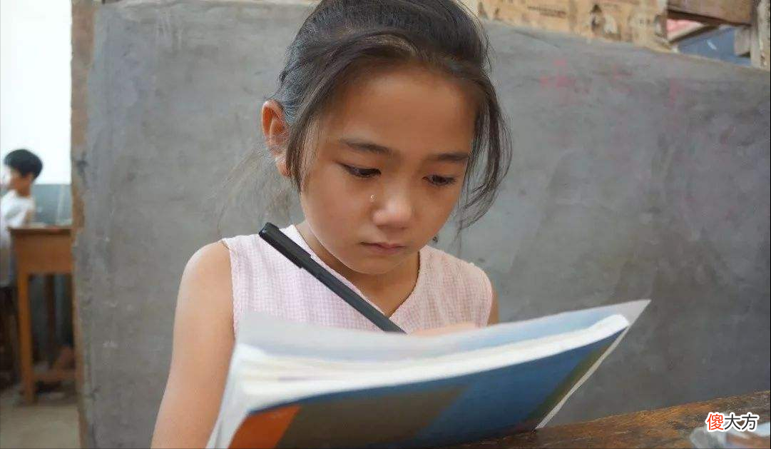 “妈妈，老师又骂我”孩子哽咽道，这位妈妈的回答堪称人生教科书