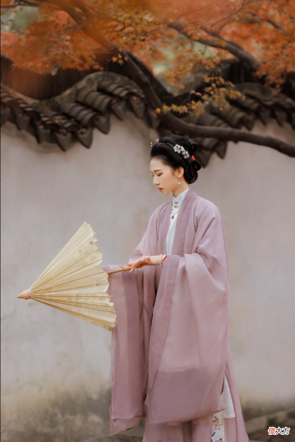 父母不支持我穿汉服，说这是戏子穿的东西，我该如何说服他们？