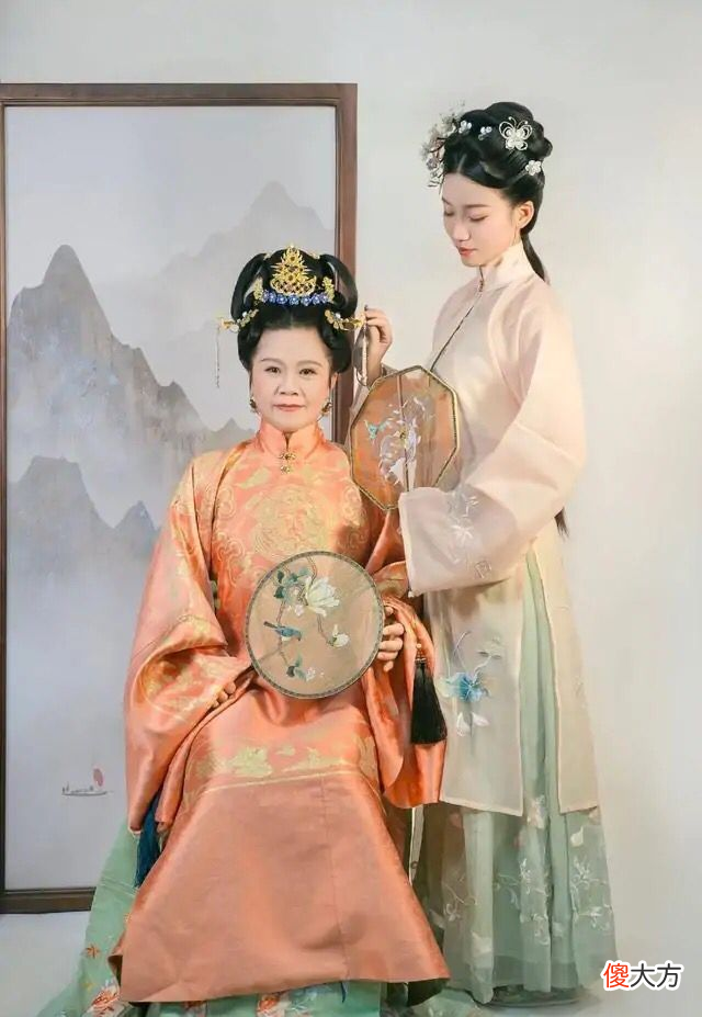 父母不支持我穿汉服，说这是戏子穿的东西，我该如何说服他们？