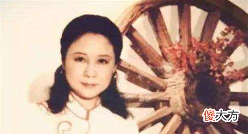 【历史故事】她因师生恋怀孕，生下女儿后名扬天下，来看看吧