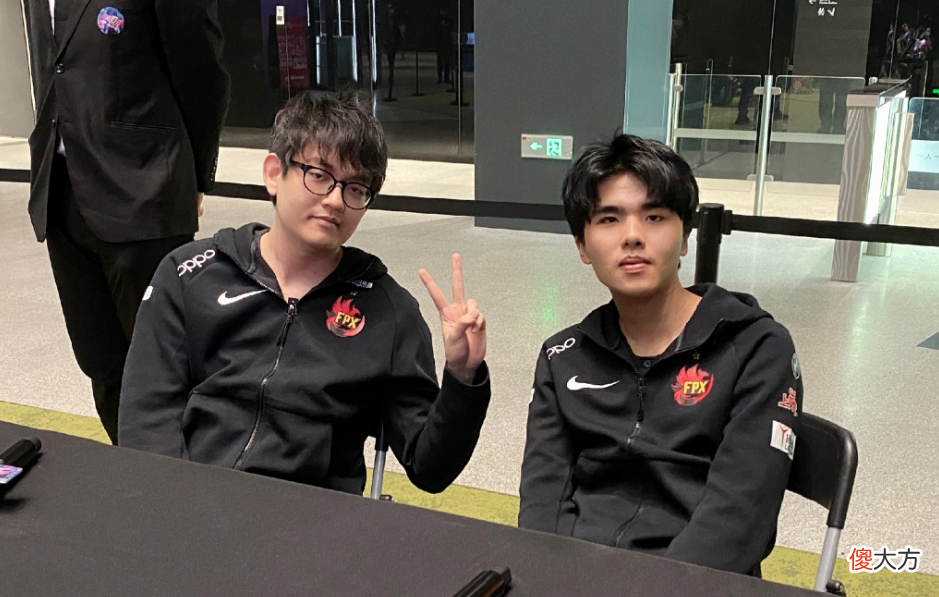 【游戏迷】“辈分队”GEN迎来了一个大爹，贡子哥辗转多年，或将回到起点