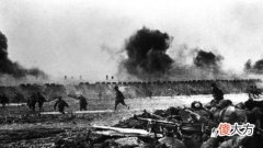 【历史故事】辽沈战役后期卫立煌逃离沈阳，剩余13万国军由谁指挥？结局如何