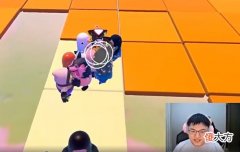 【游戏世界】Uzi在玩这游戏火爆全球超越LOL，虎牙三主播教你糖豆人吃鸡