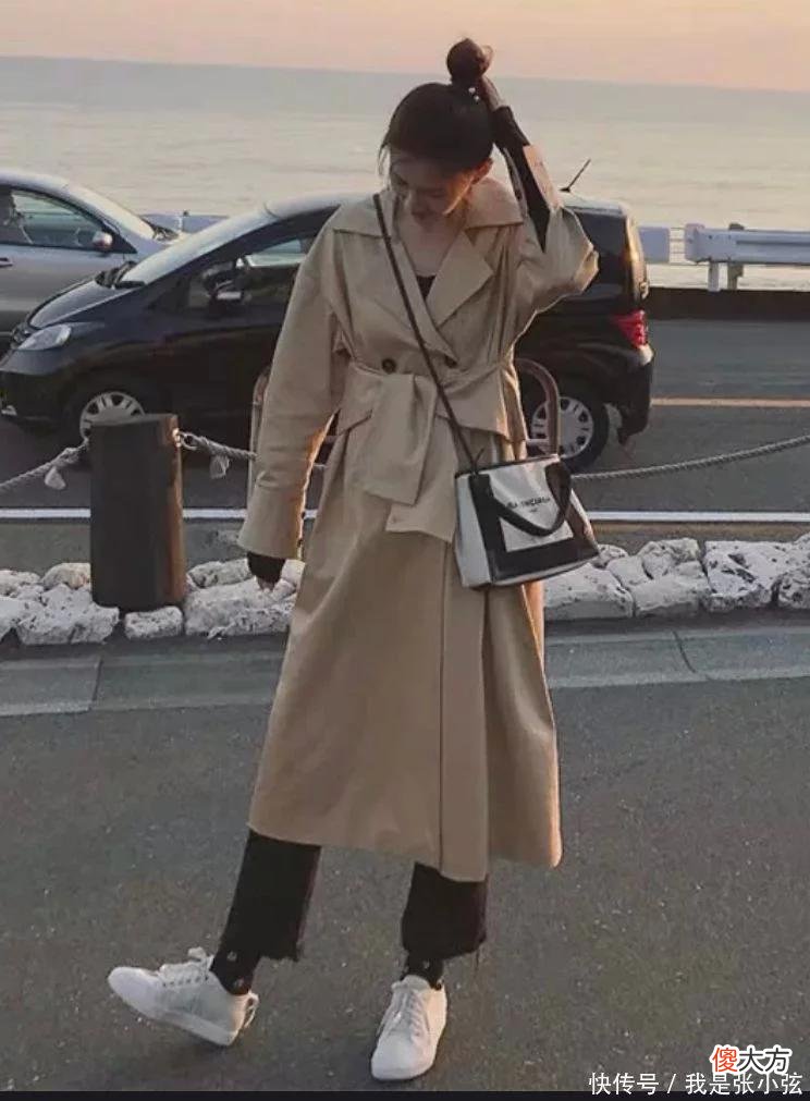 【就爱时尚】个子不高的中年女人，穿风衣少配高跟鞋，换另外3种，优雅又显高