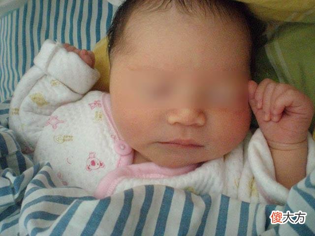 宝宝生下来太丑?五官有这3个特点,“丑娃”也能逆袭成高颜值