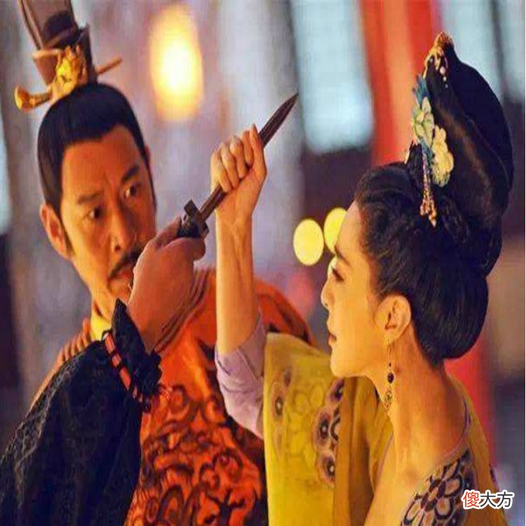 【历史故事】武则天长相好看，她能迷翻李治，为何不能让李世民爱上她