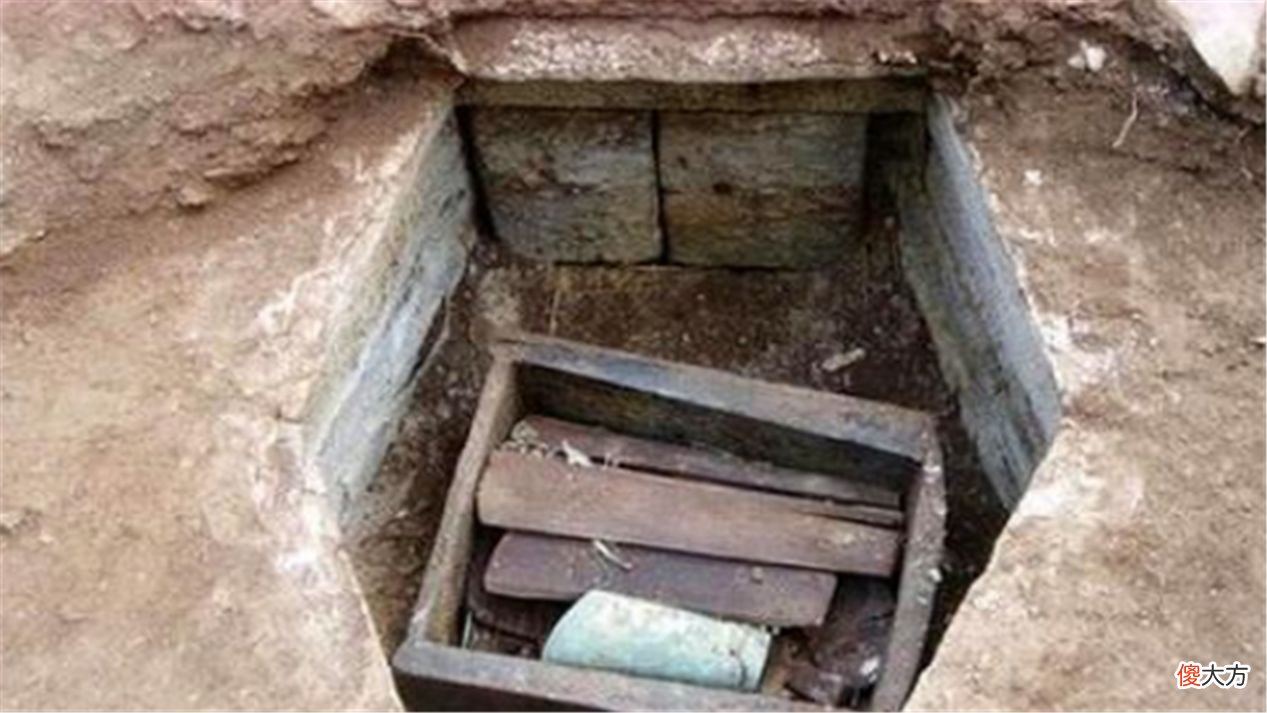 【爱历史】13年前山西龙泉寺挖蓄水池，意外发现一金棺，过了12年才揭开秘密