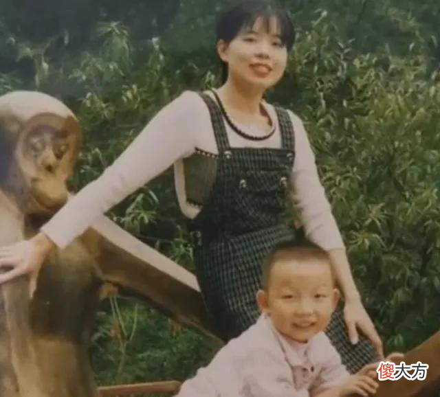 杜新枝再一次发声，3个细节互相矛盾：我才是该被同情的母亲