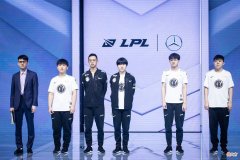 【游戏世界】“Theshy和Rookie将离队”，PDD替IG感到惋惜，小钰透露Rookie未来新打算