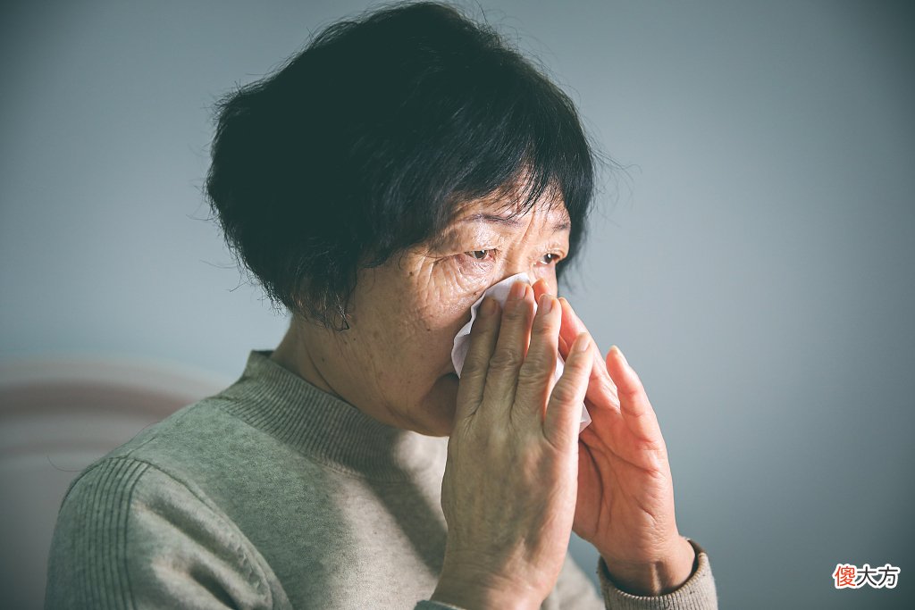 50岁母亲的感慨：这辈子最大的错误，就是自告奋勇帮女儿带孩子