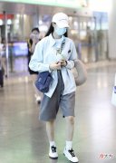 【就爱时尚】沈梦辰身穿衬衫+爸爸裤套装，不仅不丑，还很时髦