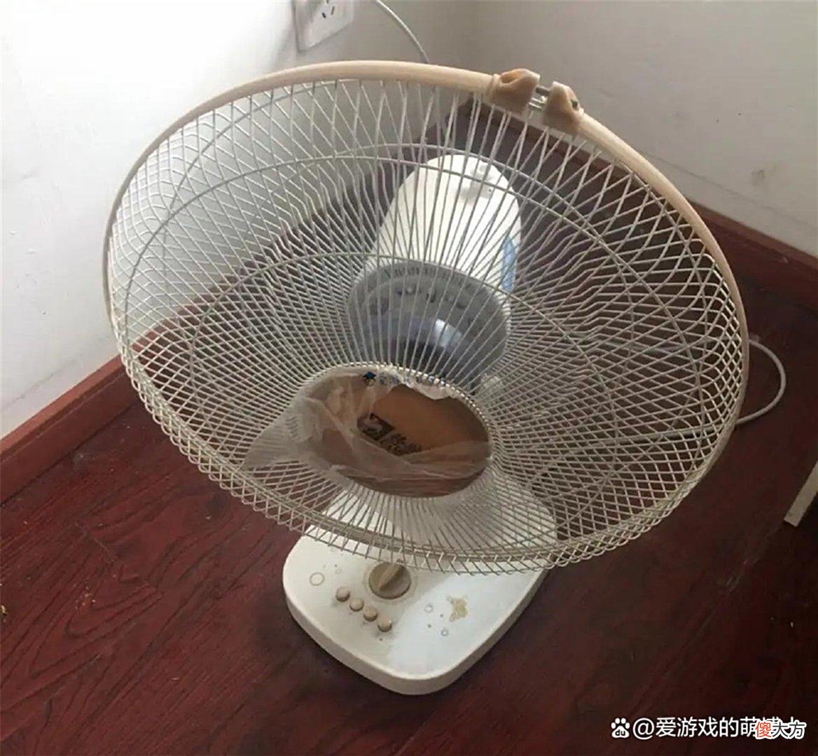 【游戏迷】什么东西应该买旧不买新？网友们积极留言讨论，游戏上榜了