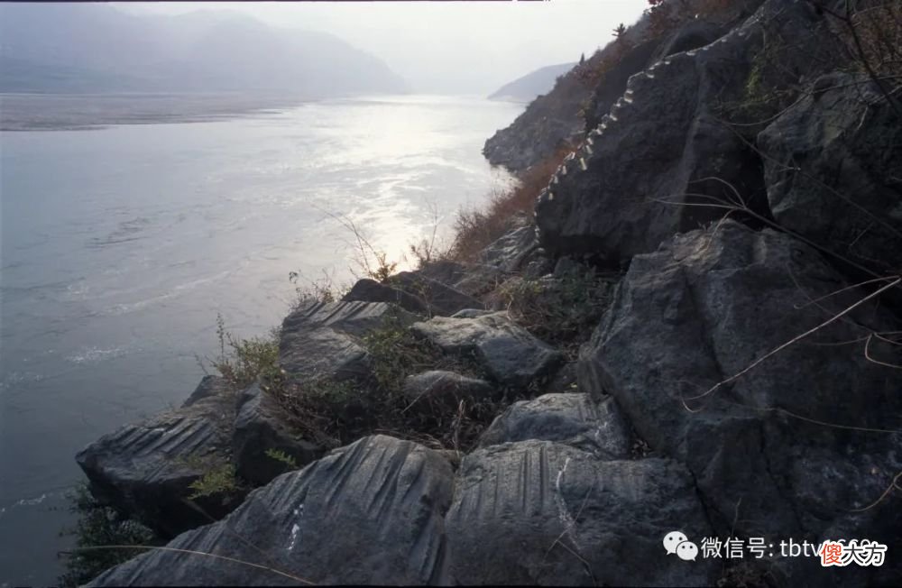 【历史故事】汉江“纤夫石”与“摆渡人”
