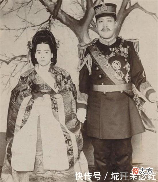 【爱历史】中外末代皇帝皇后珍贵合影，包括中国、越南、朝鲜、缅甸以及俄国