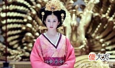 【历史故事】她从歌女成为皇后，到底是何原因？三大''技能''吸引汉武帝