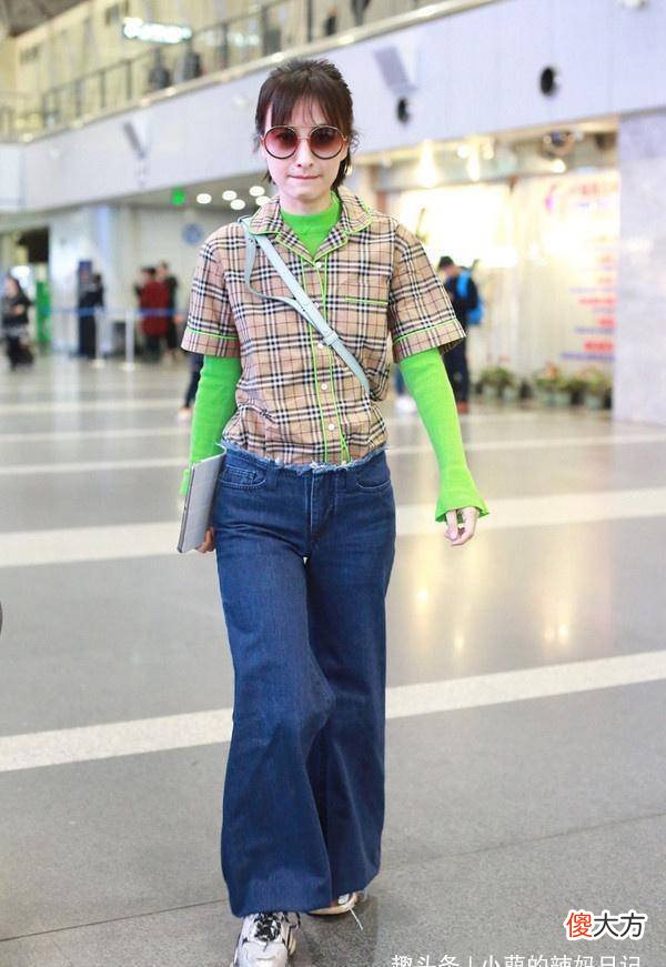 【就爱时尚】短袖叠穿怎么穿出新意和时尚感？