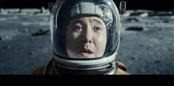 【时尚一点】2022科技未来概念怎么穿到生活中｜看片说搭配