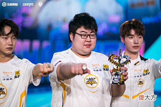 【游戏迷】小胖：战胜花海没有非凡意义，我一直都是第一打野，我是配FMVP的