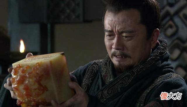 【爱历史】为啥袁绍敢率先称帝呢?他的实力到底如何呢