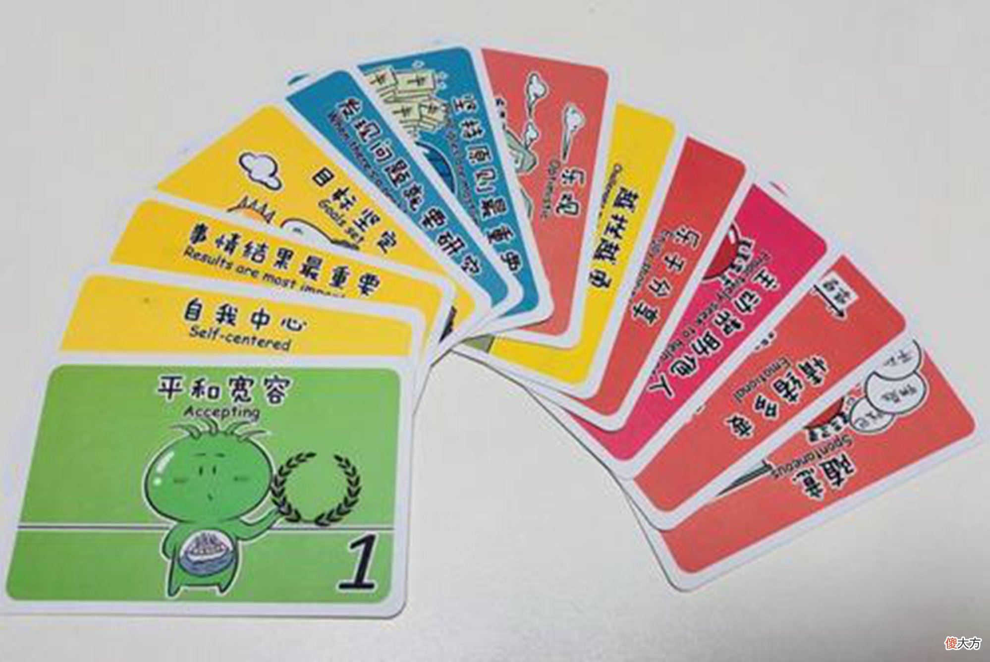 美国科学家研究证实：喜欢三种颜色的孩子，在学校里最受待见